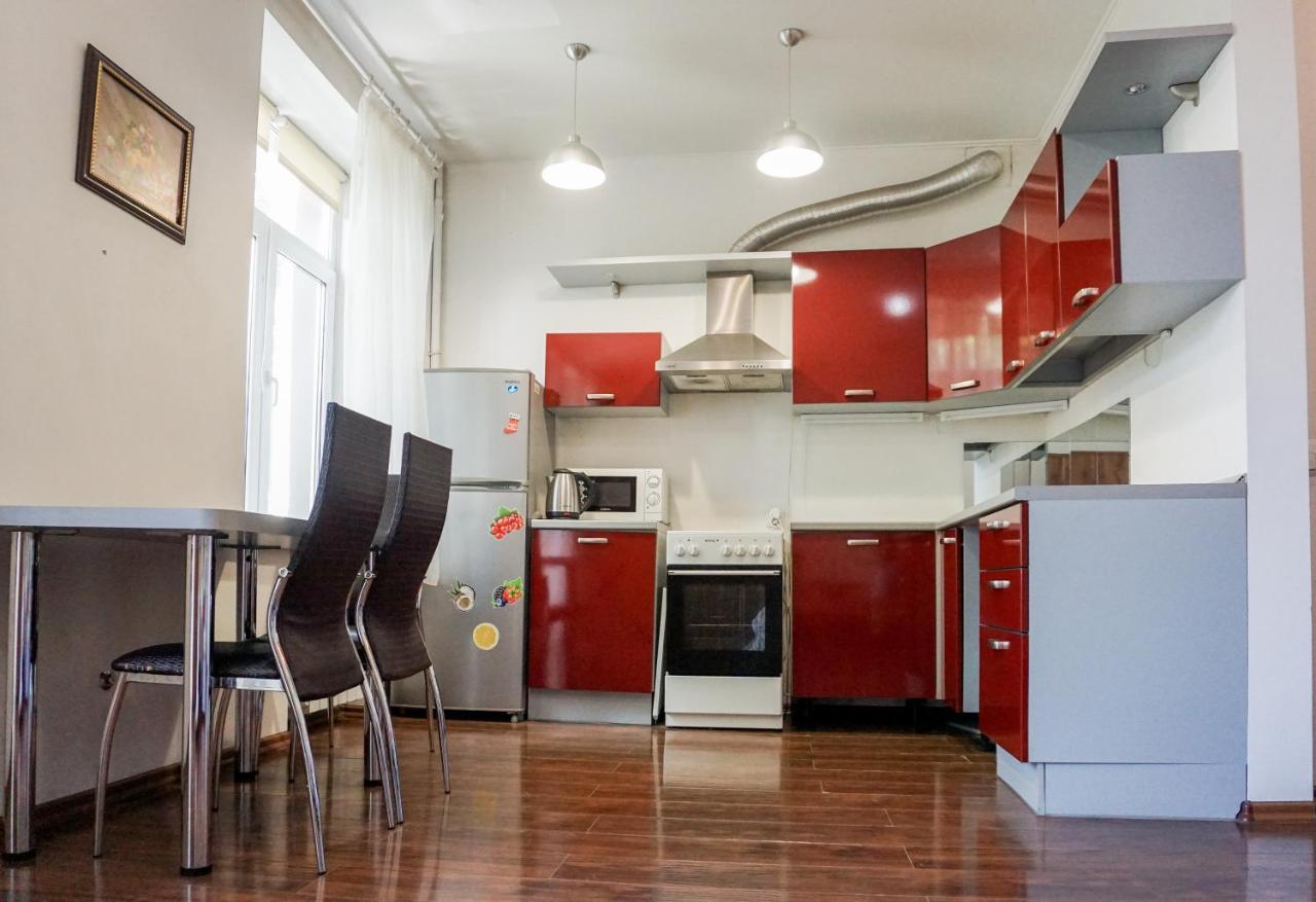 Doba In Ua Centre Apartments Dněpropetrovsk Exteriér fotografie